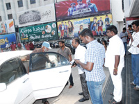 onpathukuzhisampathaudiolunch